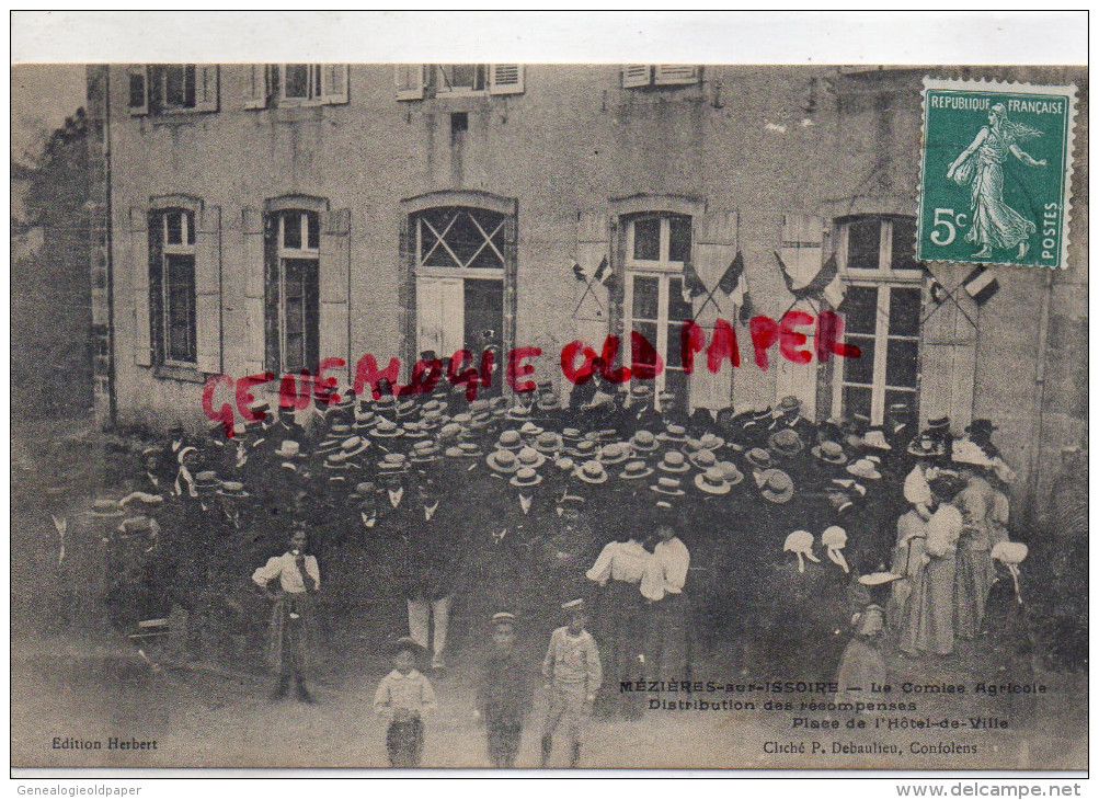 87 - MEZIERES SUR ISSOIRE - MEZIERE - LE COMICE AGRICOLE-DISTRIBUTION DES RECOMPENSES PLACE HOTEL DE VILLE- EDIT.HERBERT - Meziere Sur Issoire