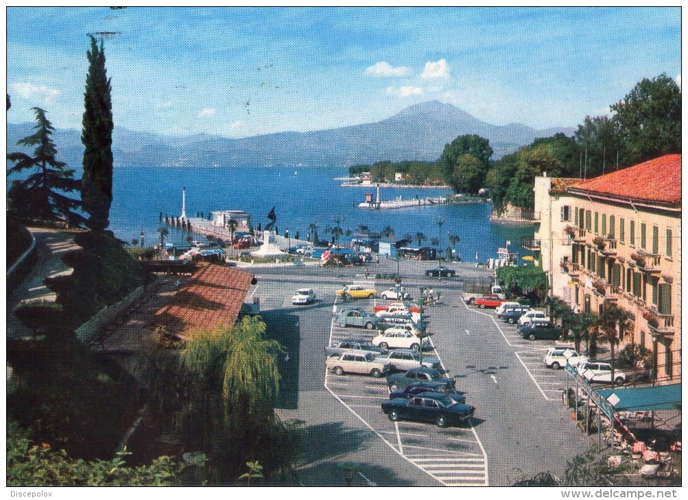 P3338 PESCHIERA DEL GARDA ( Verona ) Piazza E Molo - RENAULT FIAT ALFA - Auto Cars Voitures - Viaggiata 1977 - Altri & Non Classificati