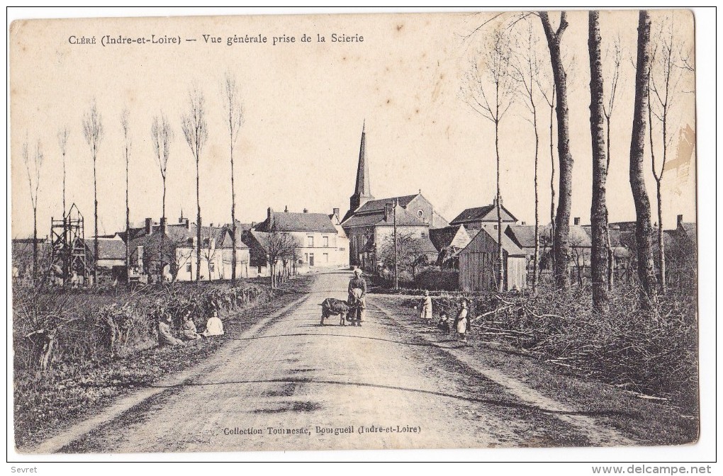 CLERE. - Vue Générale Prise De La Scierie.  Fermière Et Sa Chèvre. Enfants - Cléré-les-Pins