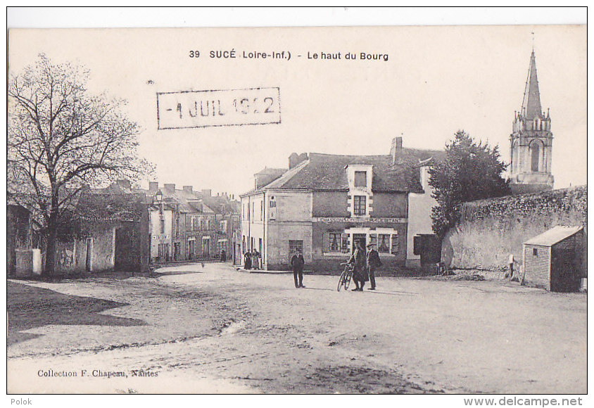 Au - SUCE (44) - Le Haut Du Bourg (Lemasson Couvreur Débitant, Cycliste) - Autres & Non Classés