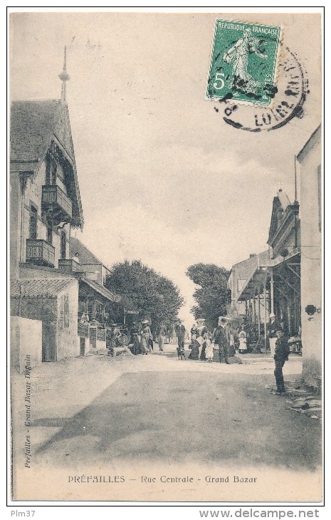 PREFAILLES - Rue Centrale, Grand Bazar - Préfailles