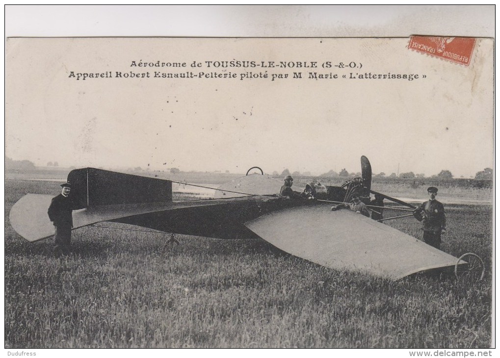 AERODROME  DE TOUSSUS LE NOBLE    APPAREILROBERT ESNAULT PELTERIE - Toussus Le Noble