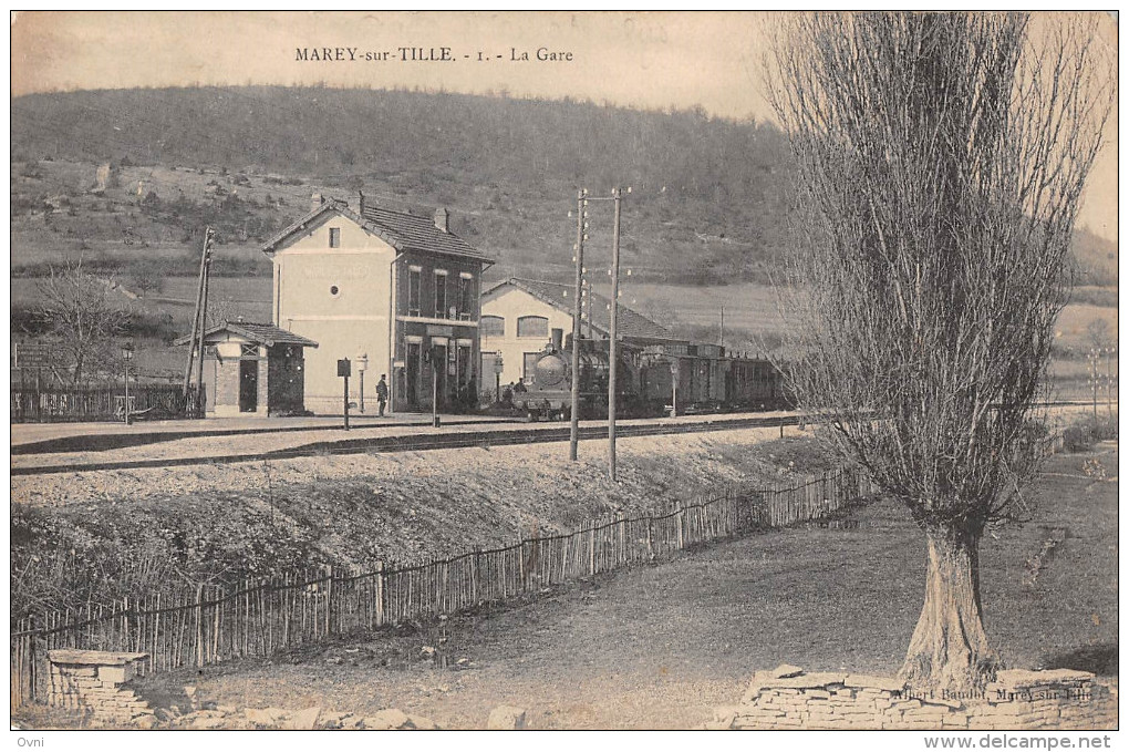 21-  CPA  MAREY SUR TILLE La Gare   RARE - Autres & Non Classés