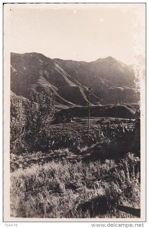 AFRIQUE DU SUD----BASUTOLAND----evening Light In The Mountains---voir 2 Scans - Südafrika