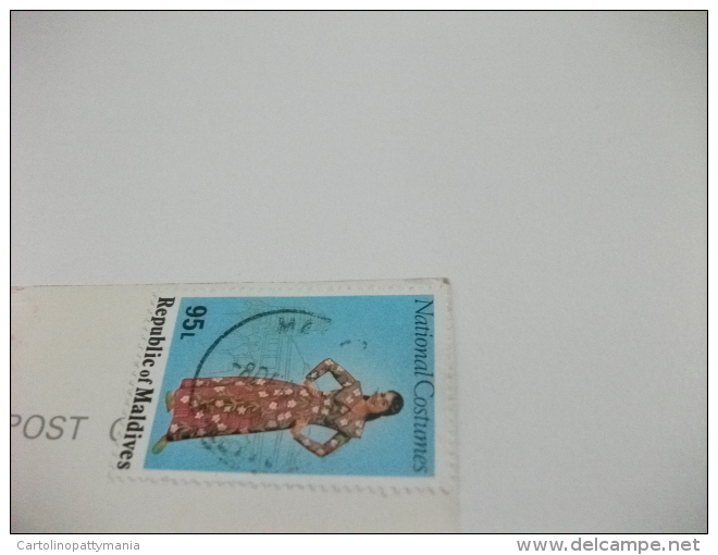 STORIA POSTALE FRANCOBOLLO COMMEMORATIVO MALDIVES  SPIAGGIA  PIN UP - Maldive