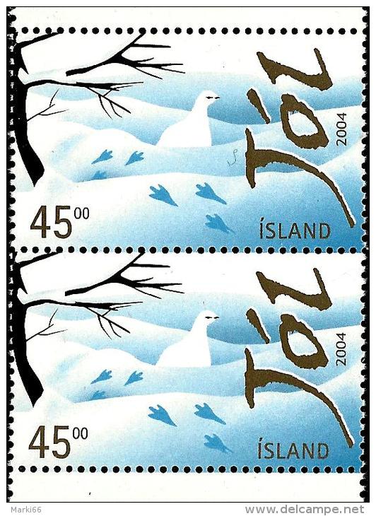 Iceland - 2004 - Christmas - Mint Booklet Stamp Pair - Unused Stamps