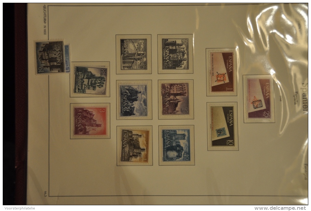 COLLECTION SPAIN ESPANA FROM 1966-1975 WITH LOTS OF COMPLETE SERIES MNH ** POSTFRIS - Otros & Sin Clasificación