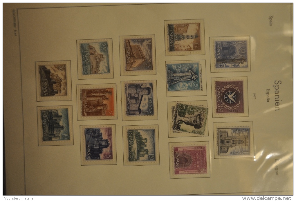 COLLECTION SPAIN ESPANA FROM 1966-1975 WITH LOTS OF COMPLETE SERIES MNH ** POSTFRIS