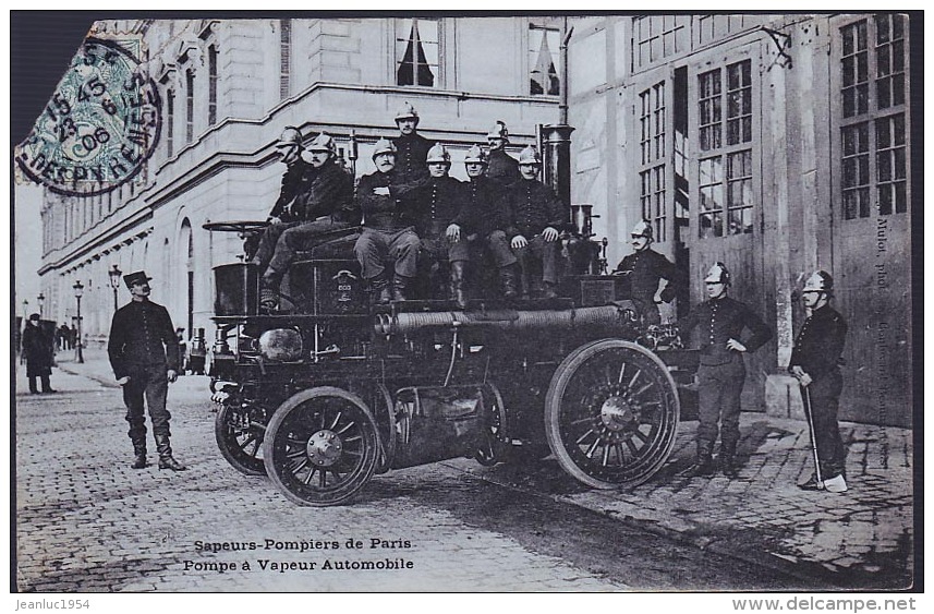 PARIS POMPIERS DE PARIS VEHICULE A VAPEAU - Sapeurs-Pompiers
