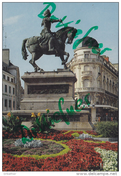 Orleans, Place Du Martroi, La Statue De Jeanne D´Arc,  Um 1970 - Monumenten