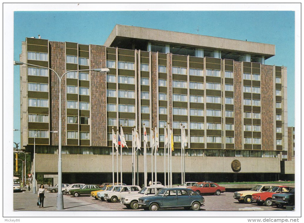 Tchéquie--PRAGUE--Hôtel  Intercontinental (belles Voitures),cpsm 15 X 10  éd Press Foto - Tchéquie