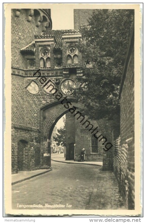 Tangermünde - Neustädter Tor - Foto-Ansichtskarte 50er Jahre - Verlag Trinks & Co Leipzig - Tangermuende