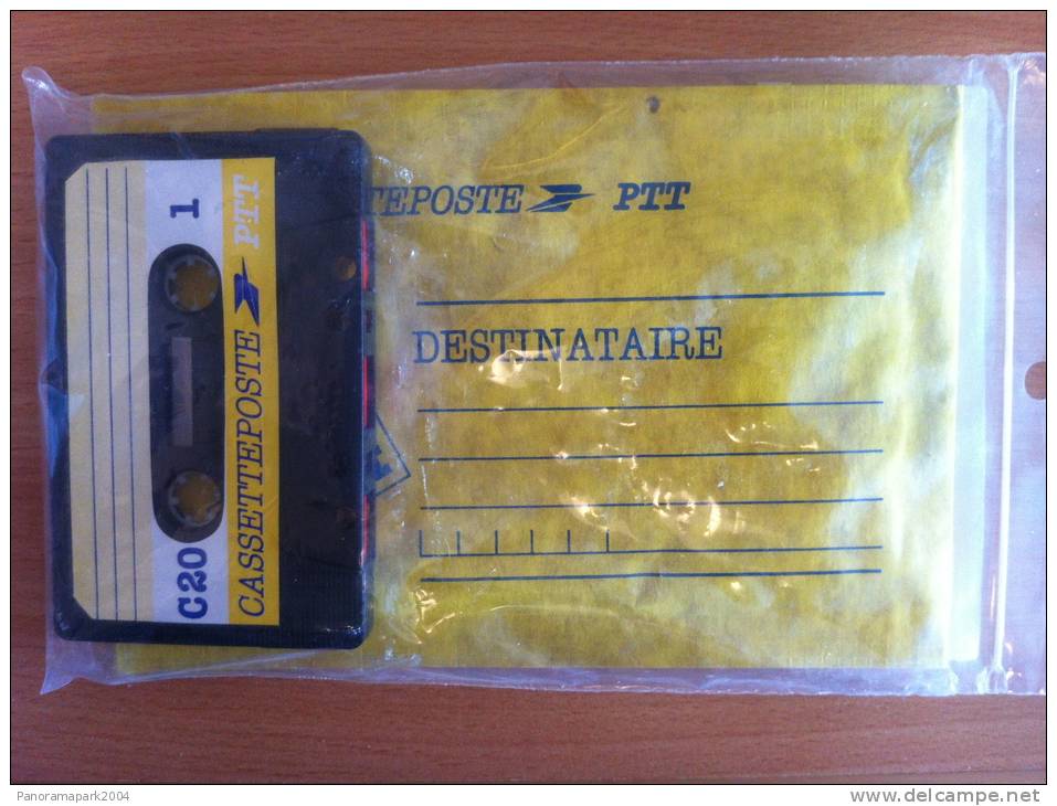 FRANCE Années 1980 CASSETTE POSTE CASSETTEPOSTE TEST AVEC ENVELOPPE ET COUPON-REPONSE - Postdokumente