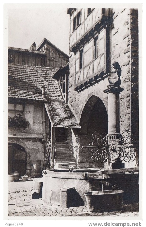 Cp , 68 , RIQUEWHIHR , La Fontaine De La Porte-Haute - Riquewihr