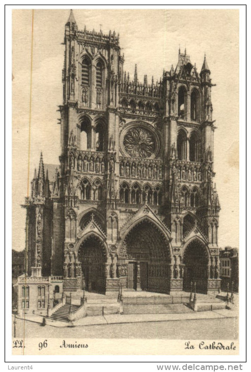(DEL 626) Very Old Postcard - Carte Ancienne - Amiens Cathedral - Arbres