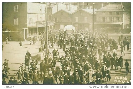 38 VIZILLE Carte Photo D'une Fête - Vizille