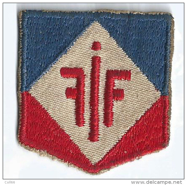 Ww2 Curieux écusson En Tissu FFI Que Je Ne Connais Pas Non Trouvé Sur Le Net J'attends Vos Renseignements Dos Scanné - Patches