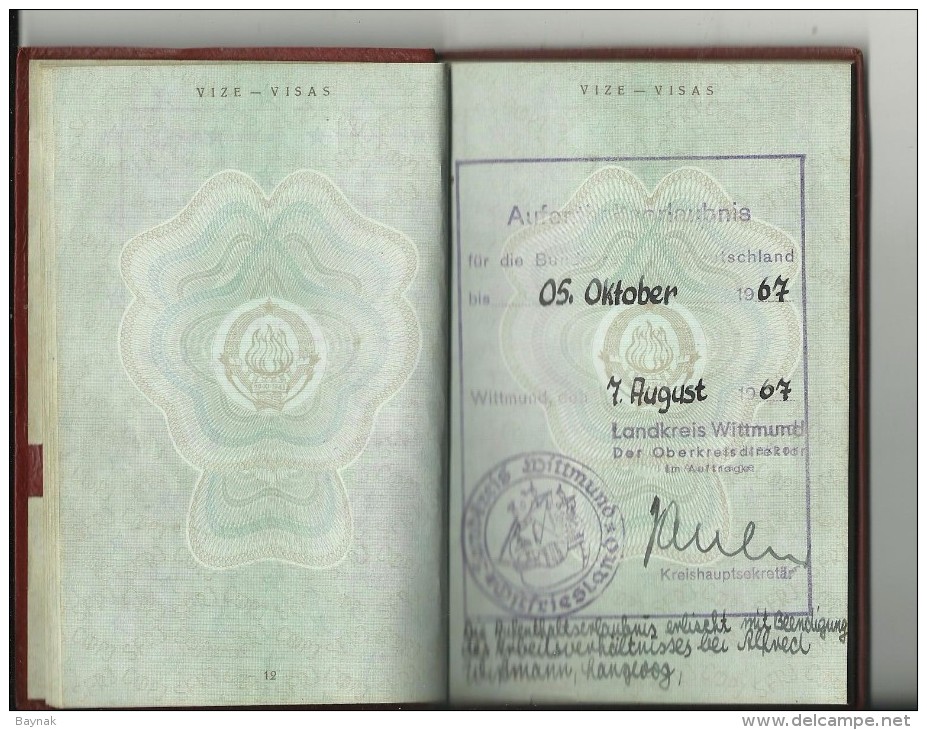 P69  --  SFR YUGOSLAVIA  ---   PASSPORT  --  1967  --  LADY PHOTO   ---  VISA : 1 X ALLE LANDEN, 3 X DEUTSCHLAND