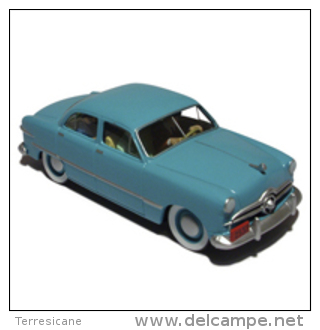 TINTIN CARS DESTINATION MOON	FORD CUSTOM V8 1949 - Tintin