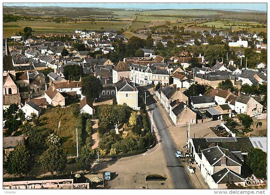 Réf : T 15 -1839 :   VUE AERIENNE DE LES AIX D ANGILLON - Les Aix-d'Angillon