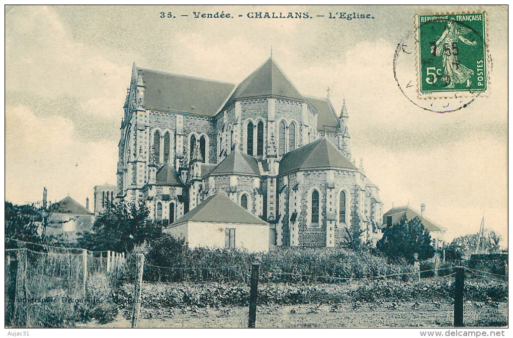 Dép 85 - Challans - L'église - état - Challans