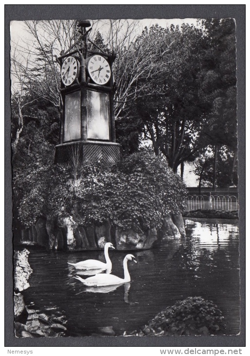 1960 ROMA FONTANA DELL'OROLOGIO AL PINCIO WATERCLOCK FG V SEE 2 SCANS TARGHETTA - Parken & Tuinen