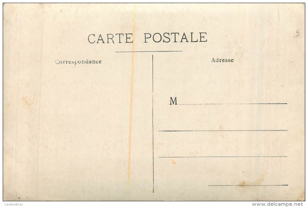 CARTE PHOTO GROUPE DE SOLDATS ET INFIRMIERES - Autres & Non Classés