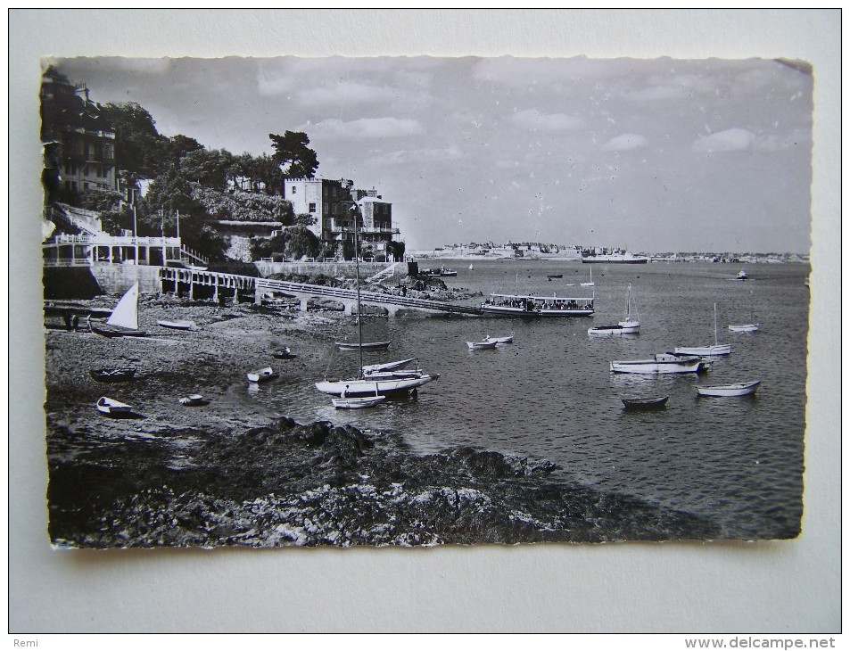 35 DINARD Embarcadère Des Vedettes The Ferry Slipway Voilier Bâteau - Dinard