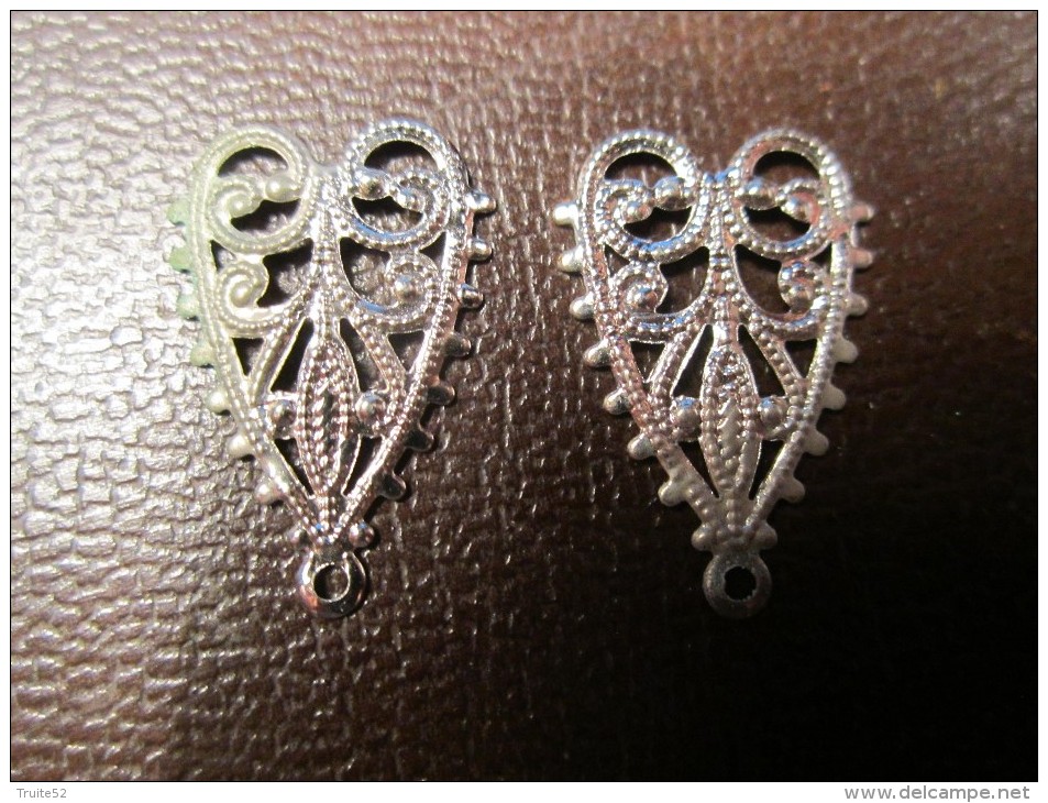 Deux Morceaux BOUCLE D´OREILLE - Boucles D'oreilles