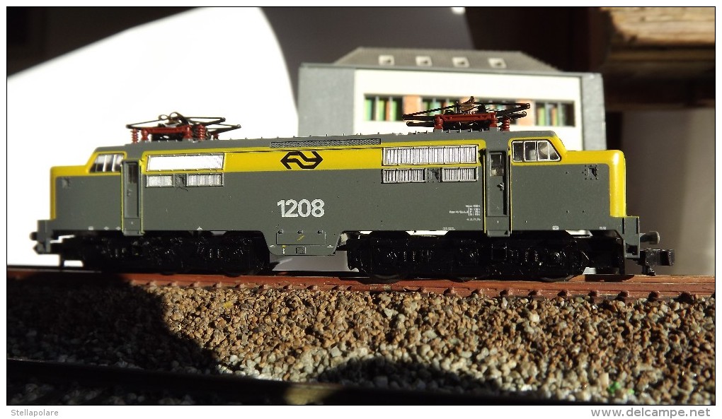 SCALA N ECHELLE - LOCO ELETTRICA MINITRIX 12826 - ELLOK 1208 NS -. N SPUR - Locomotive