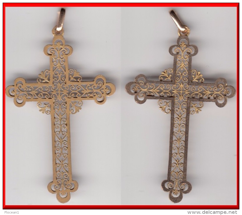 SUPERBE **** PENDENTIF - CROIX TREFLEE En OR 18 Carats (finement Travaillée)  **** EN ACHAT IMMEDIAT !!! - Colgantes