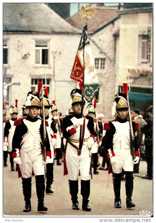 WALCOURT (5650) : Fêtes De La Trinité. Marche Militaire Notre-Dame. 1er Empire. Grenadiers Et Leur Drapeau. CPSM. - Walcourt