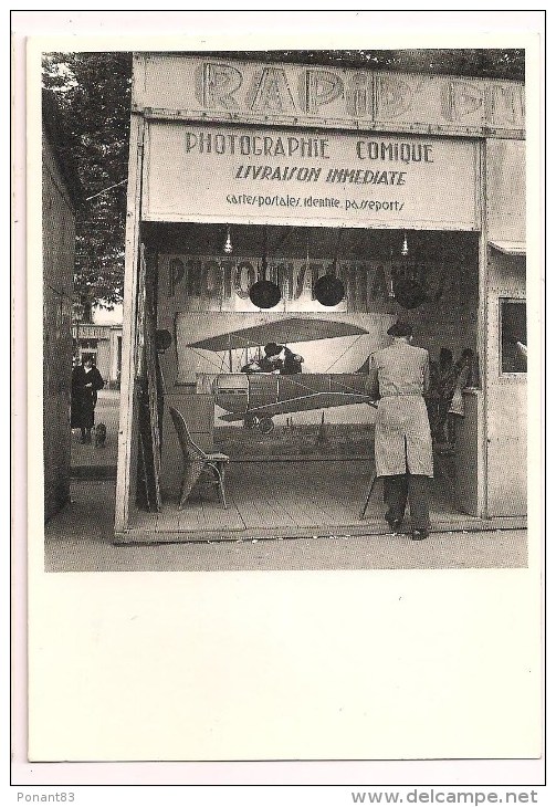 - 75 - PARIS: Robert Doisneau : Photographie Aérienne - 1950 - Nouvelles Images 1988 - - Autres Monuments, édifices