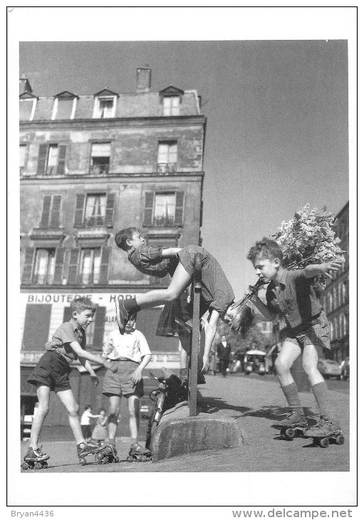 ROBERT DOISNEAU - PHOTOGRAPHE - LES LILAS DE MENILMONTANT - 1956 - RARE EDIT; DU DESASTRE -1988; - Doisneau