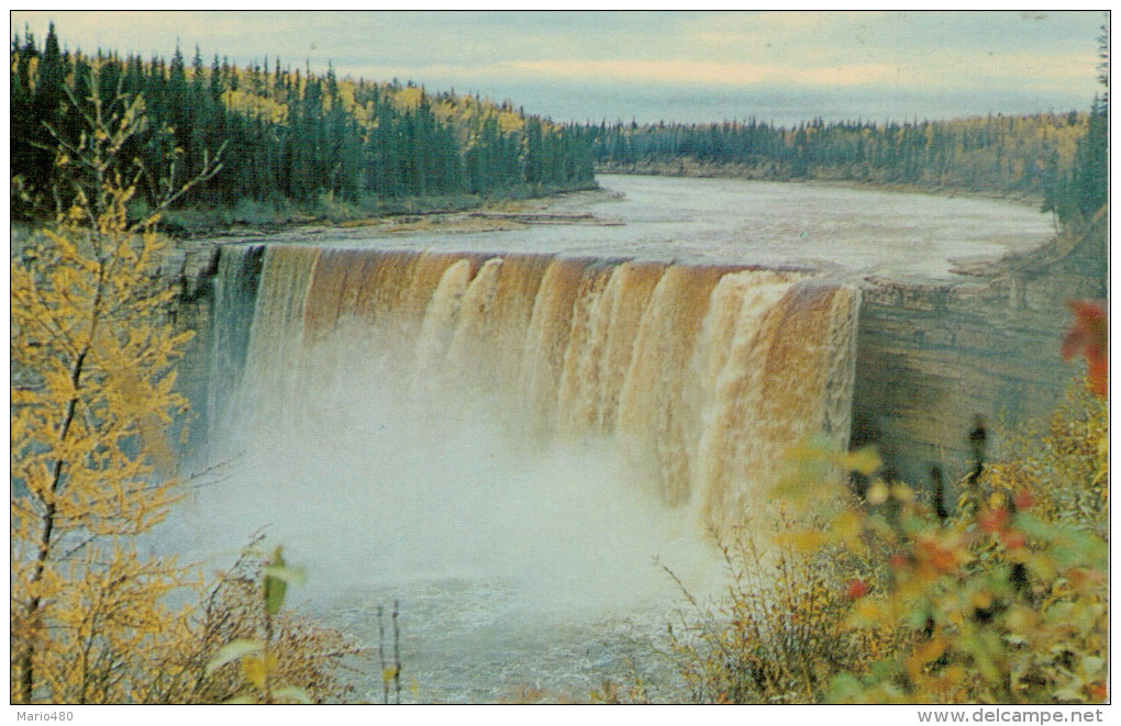 ALEXANDRA  FALLS   ON THE HAY RIVER        (VIAGGIATA) - Autres & Non Classés