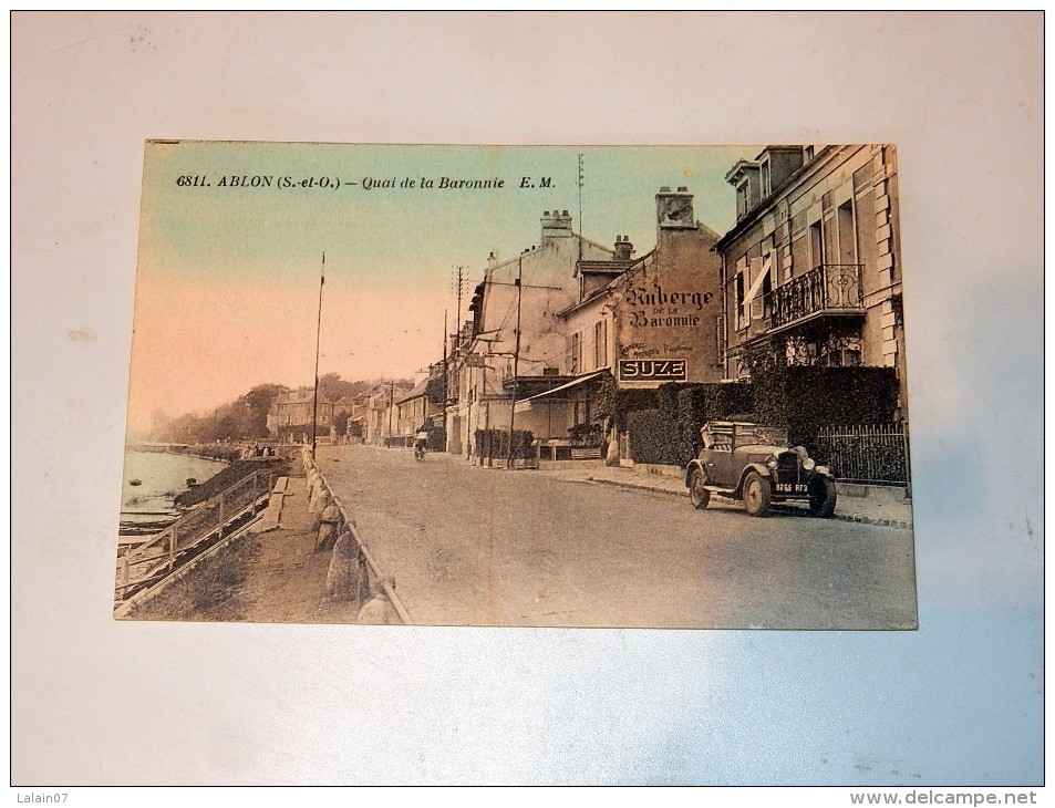Carte Postale Ancienne : ABLON : Quai De La Baronnie, Auberge De La Baronnie, Voiture, Publicité Suze, , En 1933 - Ablon Sur Seine