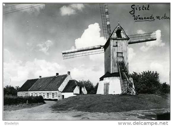 GISTEL (W.Vl.) - Molen/moulin - De Oostmolen Met Verdekkerde Wieken Omstreeks 1960. Later Afgebrand. Fraaie Glanskaart - Gistel