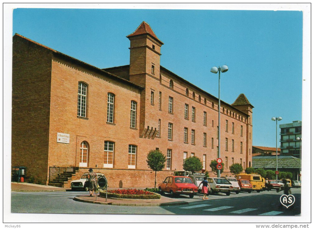 MONTAUBAN--L´ancien Collège (animée,voitures Dont Citroen 2CV Et Renault),cpsm 15 X 10 N°1044 éd Apa-Poux - Montauban