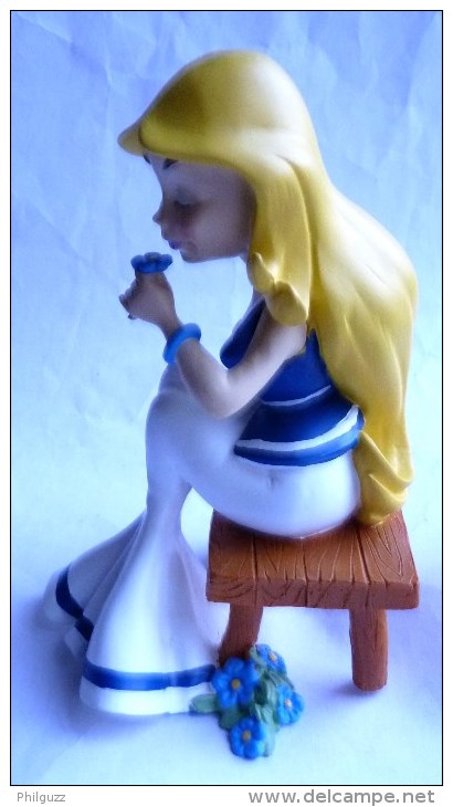 RARE FIGURINE En RESINE Du PARC ASTERIX - FALBALA SUR SON BANC 2003 (1) - Asterix & Obelix