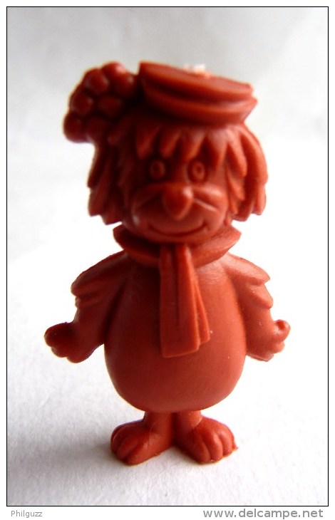 RARE FIGURINE MONOCHROME HANNA BARBERA - DUNKIN AMERICANA - 12 Chien Avec Chapeau à Fleurs Rouge - Autres & Non Classés