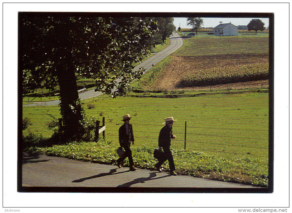 Etats Unis: Lancaster, Amish Seasons, Two Amish Schoolboys (15-3855) - Lancaster