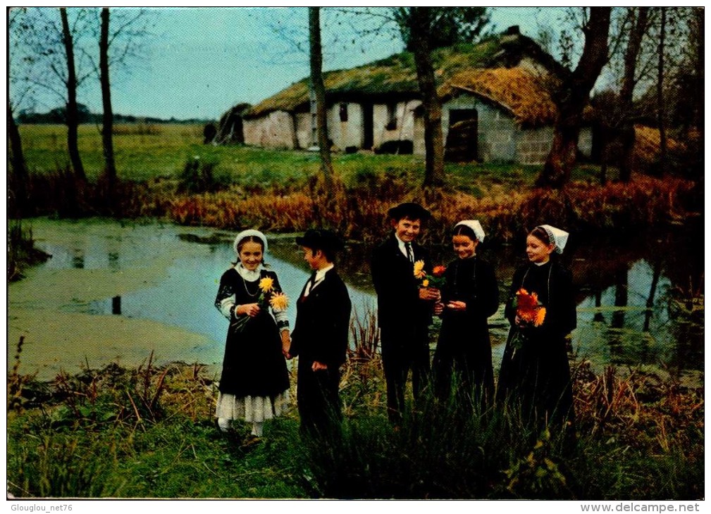 VENDEE..ENFANTS MARAICHINS...CPM - Personaggi