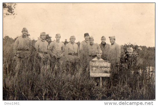 CPA 1703 - MILITARIA - Carte Photo Militaire - Soldats N° 120 Sur Les Cols - Souvenir Des Manoeuvres Camp Du Ruchard - Manovre