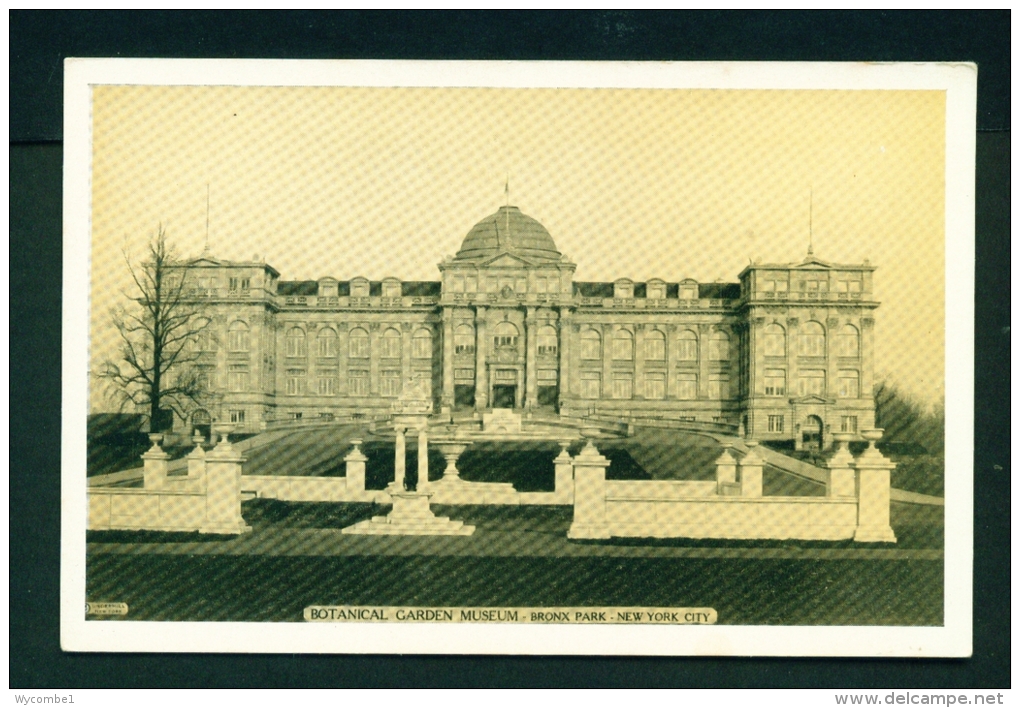 USA  -  New York  Botanical Garden Museum  Unused Vintage Postcard As Scan (Lumitone) - Musées