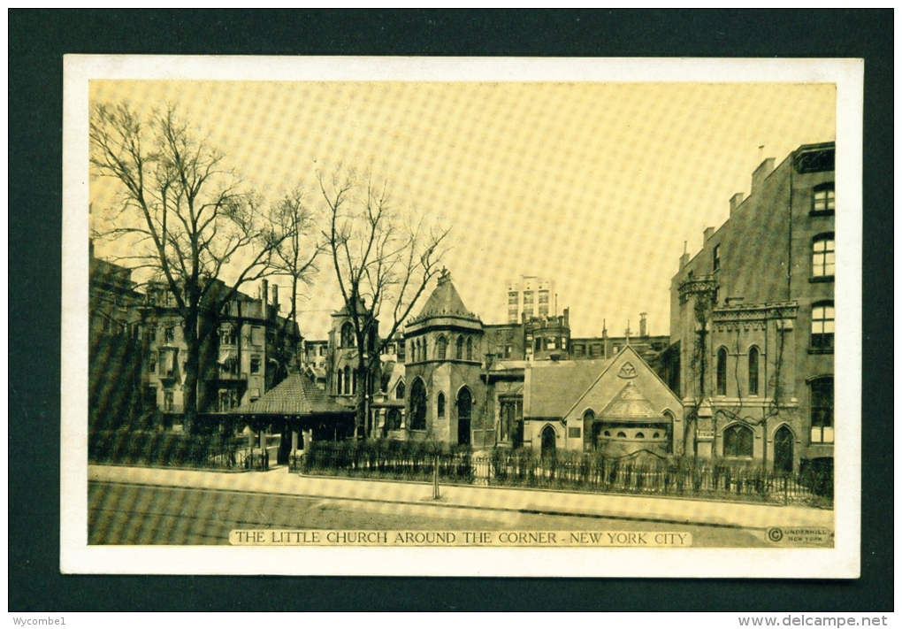 USA  -  New York  The Little Church Aound The Corner  Unused Vintage Postcard As Scan (Lumitone) - Kirchen