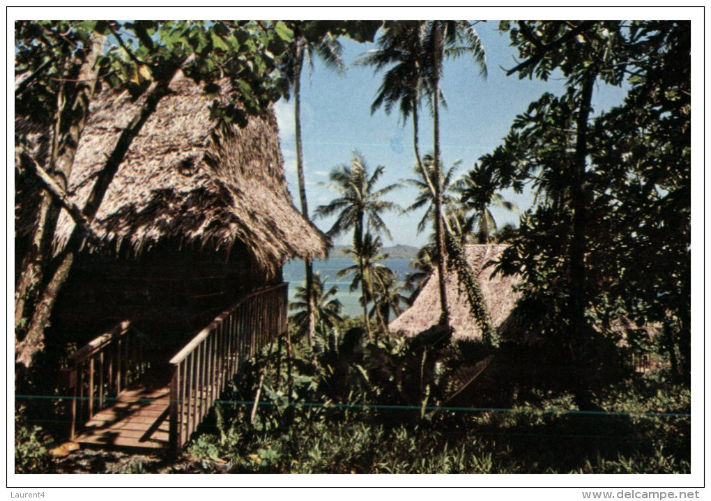 (431) Micronesia ? Ponape Thatch Roof Ihmws - Micronesia