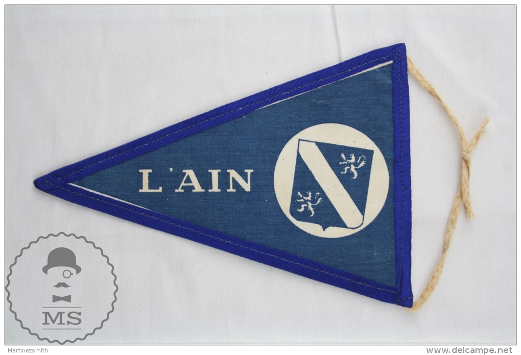 Vintage France - Cerdon Dans L´Ain Cloth Pennant/ Flag/ Fanion - Otros & Sin Clasificación