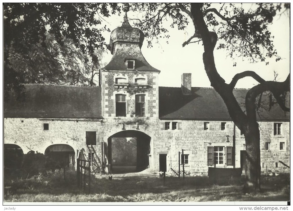 Faulx - Les - Tombes -- Ferme De L' Abbaye De Grandpré.   (2 Scans) - Gesves