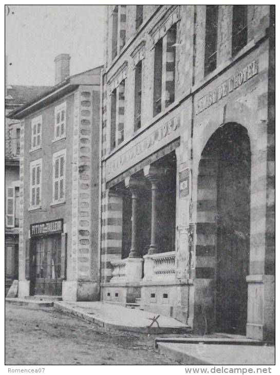 SAINT-JEAN-de-BOURNAY (Isère) - Rue Des Terreaux - Pharmacie - Tailleur - Voyagée - Saint-Jean-de-Bournay