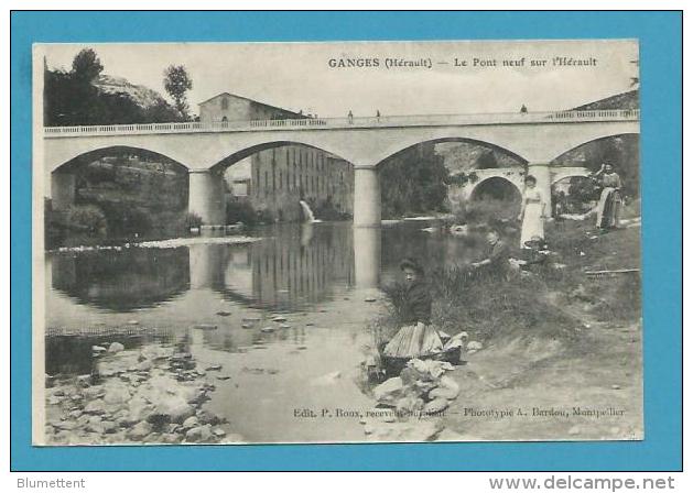 CPA Lavandières Laveuses Blanchisseuses Le Pont Neuf Sur L'Hérault GANGES 34 - Ganges